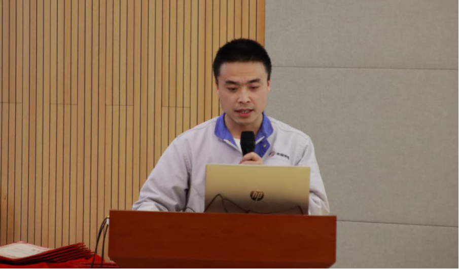 70bac1ba-4a2a-4e98-bf7e-5eb659bdbc38