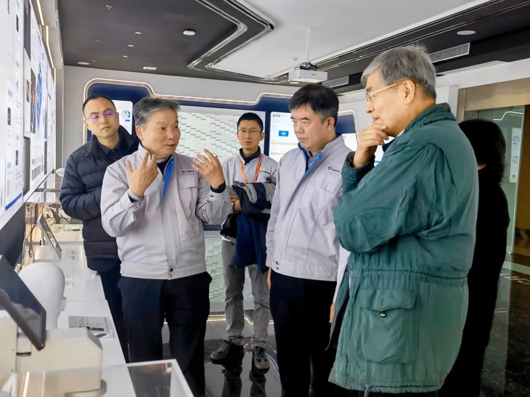 c238b7ef-40ef-4276-bb7a-cc7db091404d